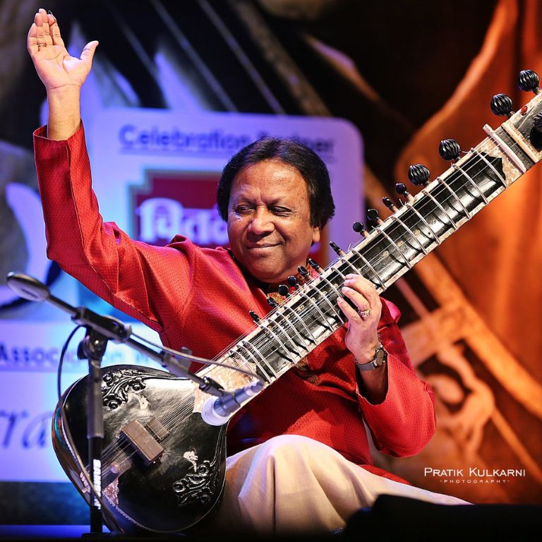 Ustad Shahid Parvez (...)