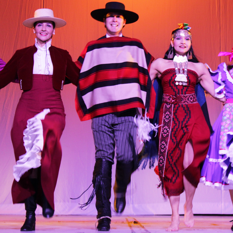 Ballet Folklorico Antumapu