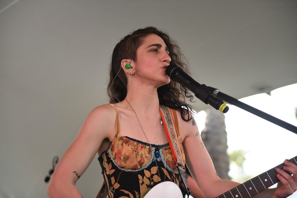 EmilyEstefanPerforming62